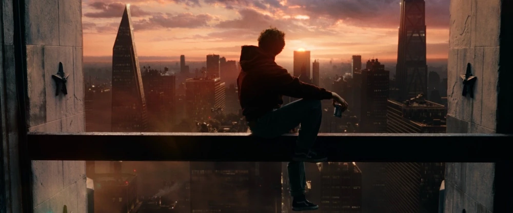 Peter Parker with New York in the background 